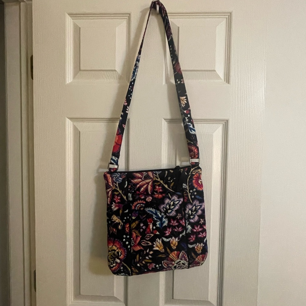 Vera bradley crossbody